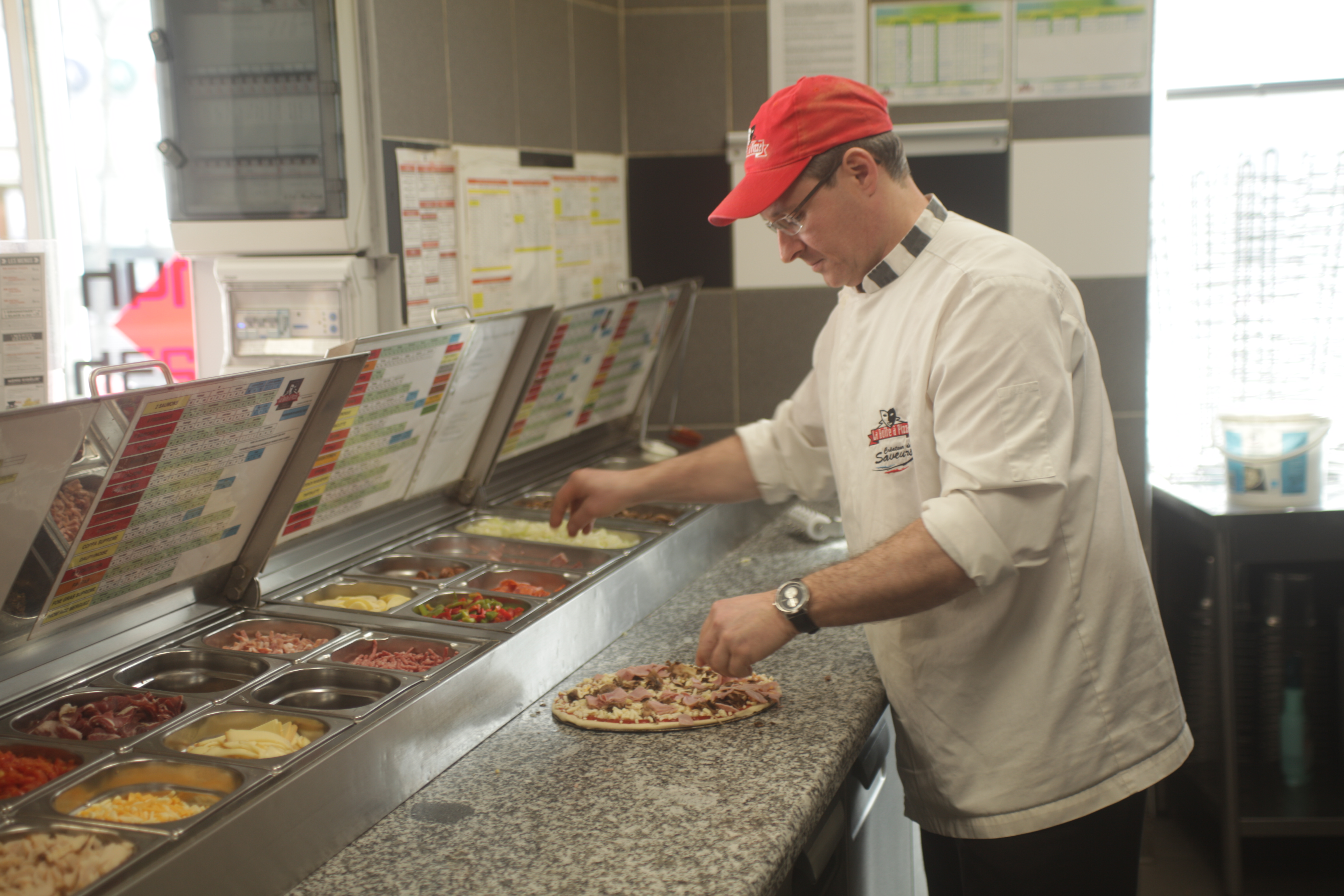 Nicolas, gérant d'une pizzeria